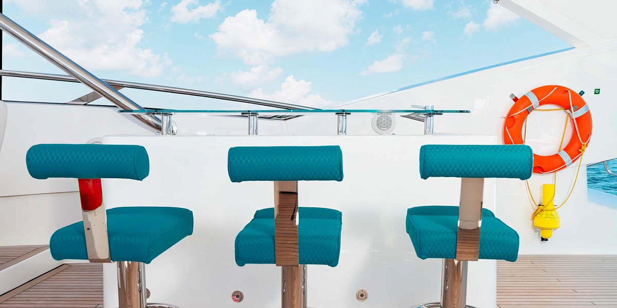 Аренда мега яхты 	Sunseeker 115 Predator в Сочи